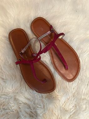 GAP Women's Magenta and Brown Thong Sandals